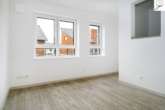 Büro/ Gästezimmer - Erstklassige OG- Whg. über zwei Etagen mit traumhafter Dachterrasse in Oldenburg !