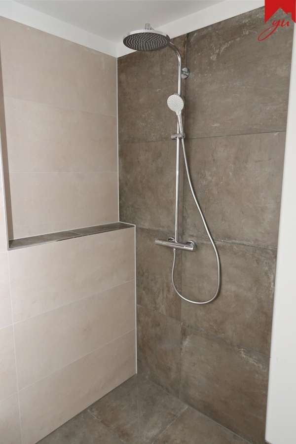 Dusche