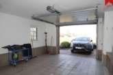 Garage III - Stilvolles Einfamilienhaus zum Wohlfühlen in ruhiger Lage mit PV-Anlage und Wärmepumpe.