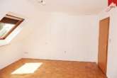 Wohnzimmer Bild II - Gemütliche Dachgeschosswohnung für Singles in Aurich!