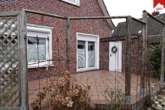 Terrasse Straßenseite - Ein gemütliches Einfamilienhaus mit großem Garten in Aurich- Sandhorst!