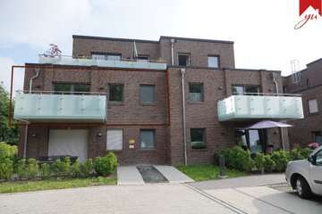 Sonnige Obergeschosswohnung in zentraler Lage von Aurich! Für Mieter mit WBS, 26603 Aurich, Etagenwohnung