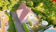 Drohenaufnahme - Das perfekte Einfamilienhaus im energetisch einwandfreiem Zustand in begehrter Siedlungslage von Aurich- Wallinghausen!