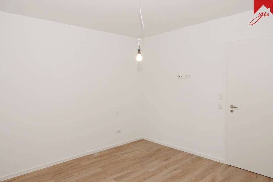 Schlafzimmer Bild II