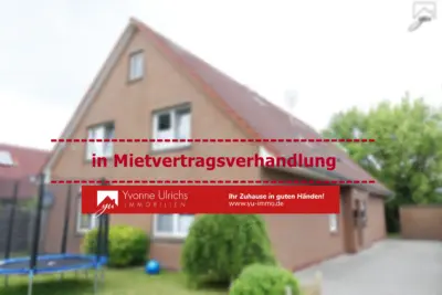 Eine geräumige Obergeschoss- Wohnung in Südbrookmerland- Theene, 26624 Südbrookmerland, Dachgeschosswohnung