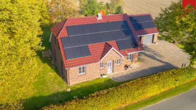 Wunderschönes, modernes Wohnhaus in naturnaher Ortsrandlage – Neubau, Wintergarten, Doppelgarage und Energieeffizienz A+, 26427 Holtgast, Einfamilienhaus