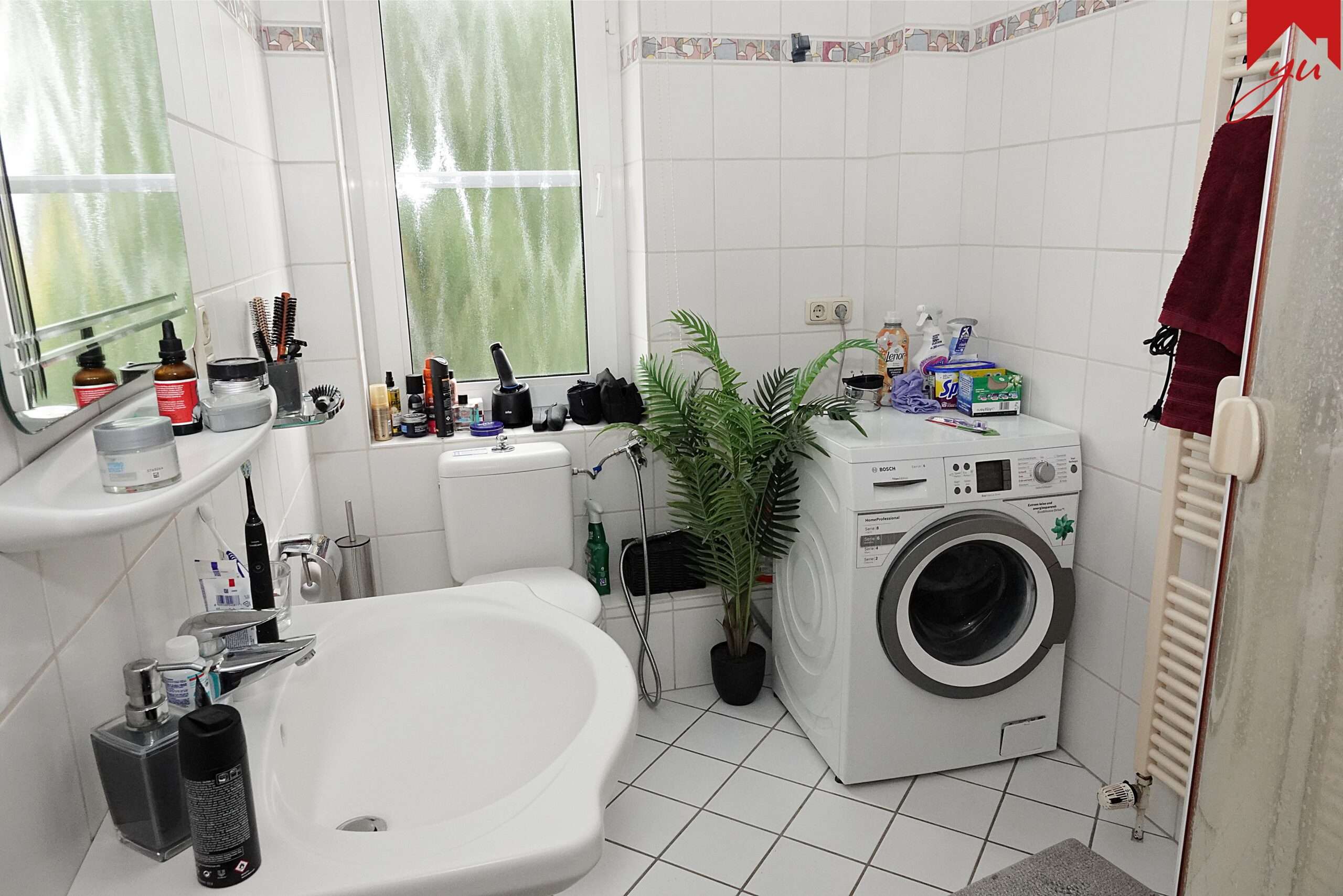 Badezimmer mit Waschmaschinenanschluss