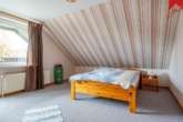 Schlafzimmer I im OG Bild I - Perfekt für die Familie! Gepflegtes Einfamilienhaus im Herzen von Westerholt!