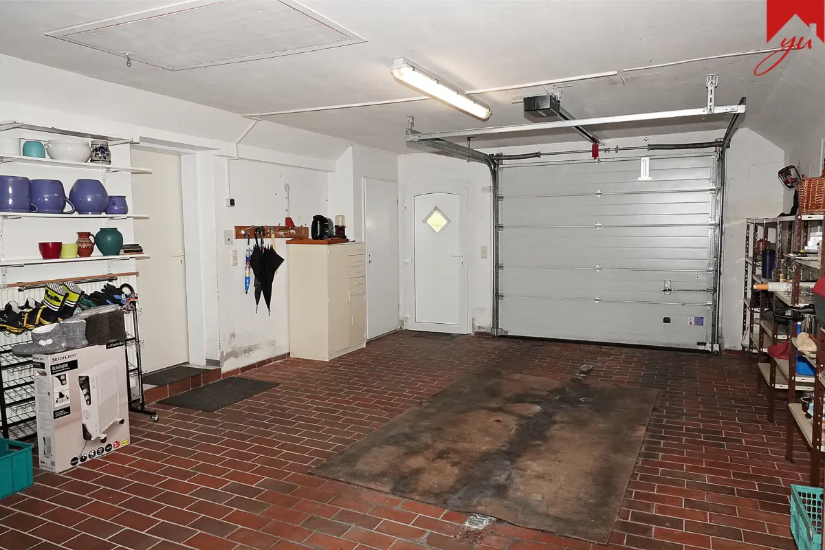 Garage Bild III