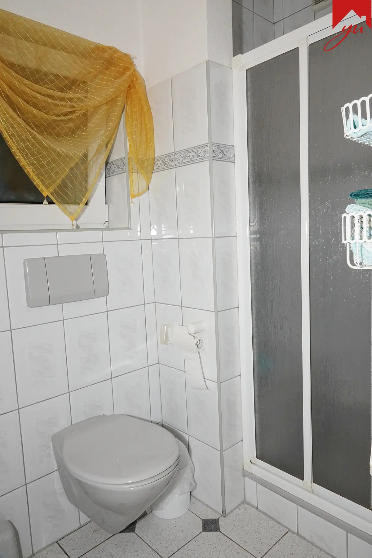 Gäste- WC mit Dusche