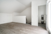 DG mit WC - Neubau- Erstbezug! Moderne Reihenhauswohnung über drei Etagen in Oldenburg- Eversten