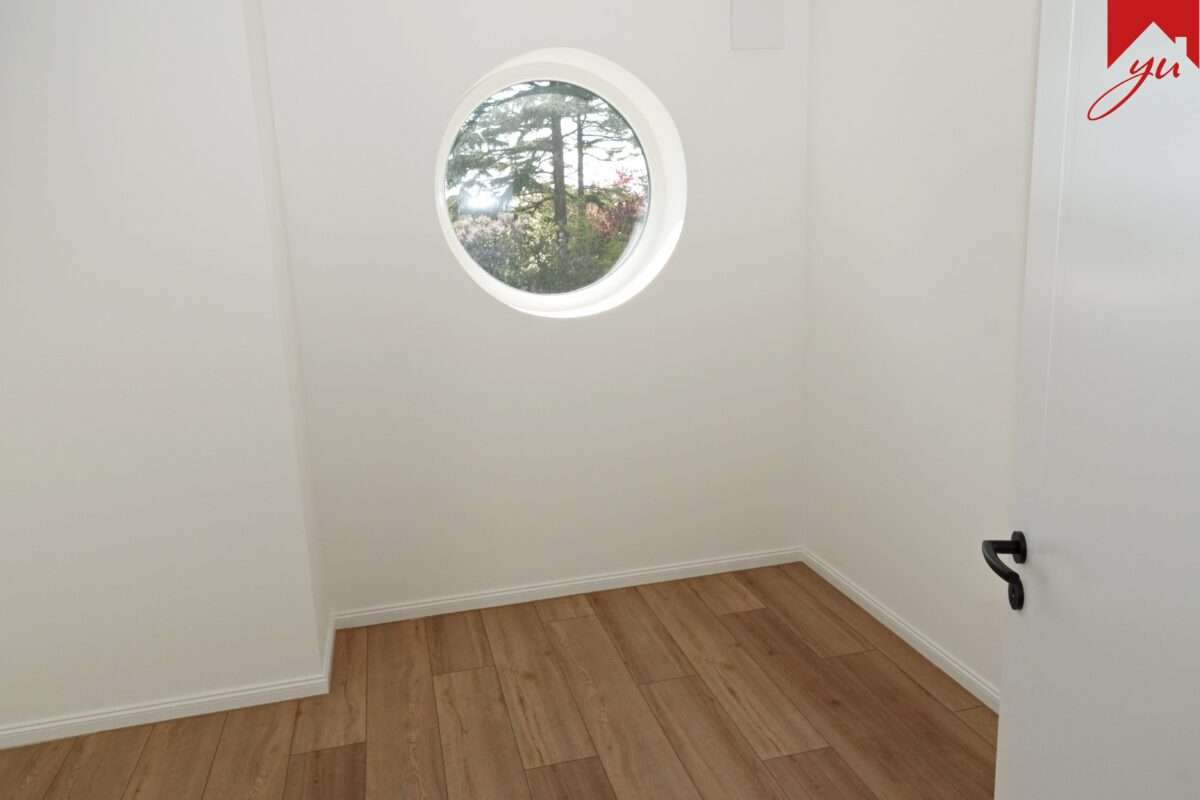 Kinderzimmer/ Büro