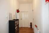 Flur Bild II - Einladende Altbauwohnung im historischen Gebäude in guter Innenstadtlage!