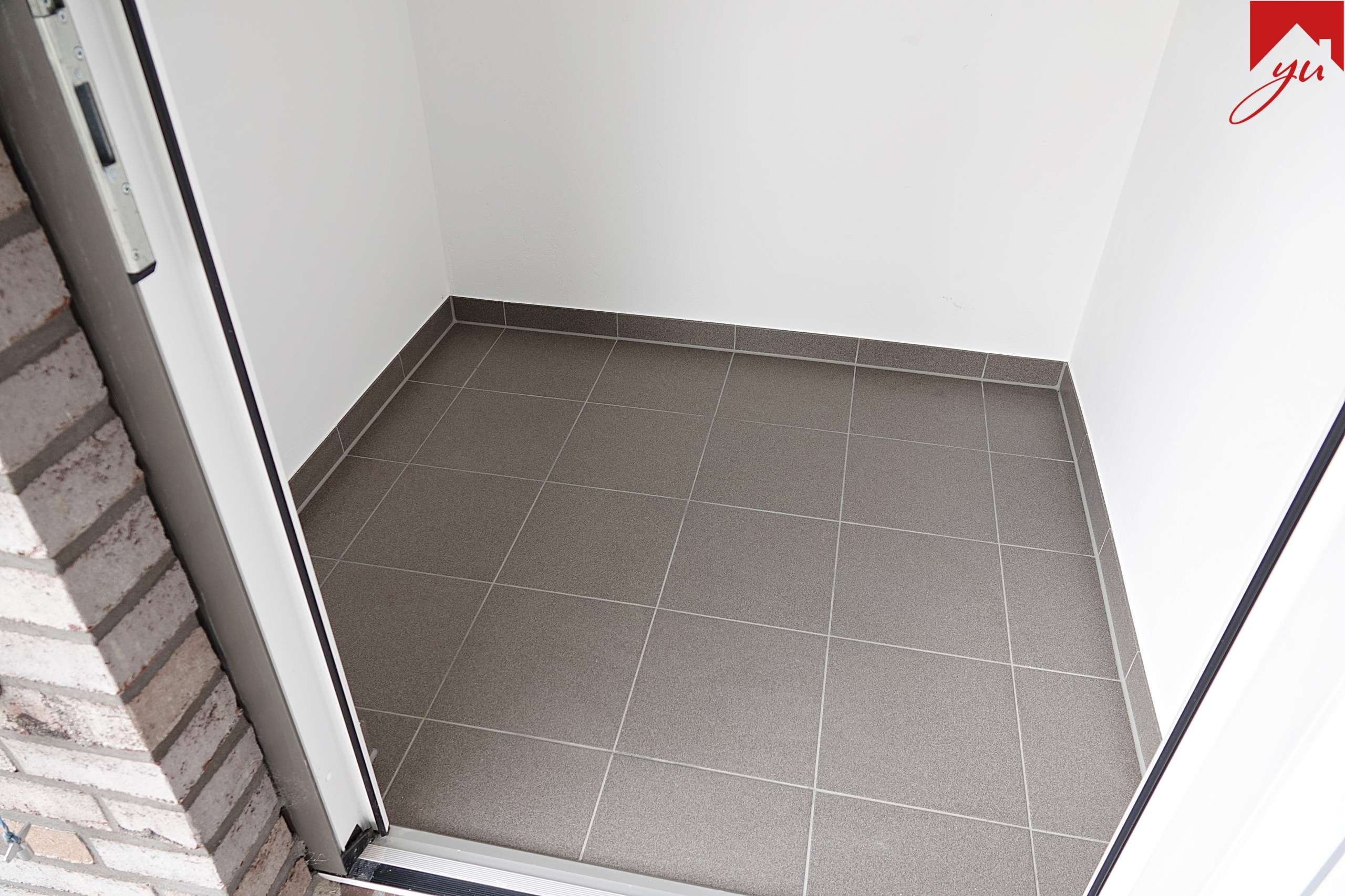 externer Abstellraum an Terrasse