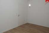 Schlafzimmer Bild II