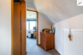 Flur OG - Sanierungsbedürftiges Landhaus mit großem Grundstück in ruhiger Dorflage von Utarp