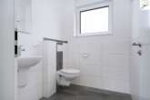 WC im DG - Erstklassige OG- Whg. über zwei Etagen mit traumhafter Dachterrasse in Oldenburg !