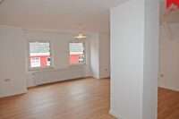 offenes Wohn- und Schlafzimmer Bild II