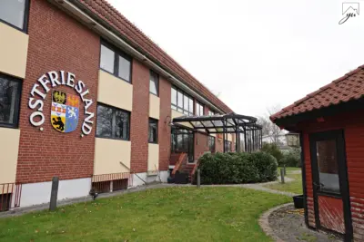 Geräumige Gewerbefläche in verkehrsgünstiger und stadtnaher Lage von Aurich, 26603 Aurich, Büro/Praxis