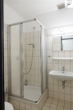 Badezimmer I Bild I - Geräumige Gewerbefläche in stadtnaher Lage in Aurich