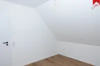 Schlafzimmer Bild II
