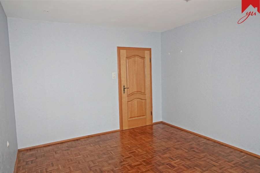 Schlafzimmer im Erdgeschoss Bild II