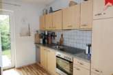 Küche mit EBK - Gemütliche Erdgeschosswohnung in absolut ruhiger aber dennoch zentraler Lage von Aurich mit Gartengrundstück.