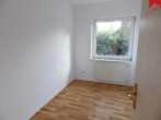 Büro Gästezimmer (vor Einzug der Mieterin) - Gemütliche Erdgeschosswohnung in absolut ruhiger aber dennoch zentraler Lage von Aurich mit Gartengrundstück.