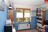 Büro (Erdgeschoss) - Hochwertiges, ansprechendes Ein-/ Zweifamilienhaus mit PV- und Solaranlage in Dornum- Schwittersum!