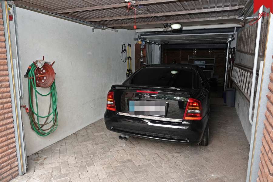 Doppelgarage Bild II