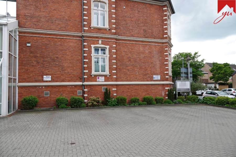 PKW- Stellplätze