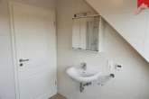 Badezimmer Bild II - Ansprechende Obergeschosswohnung in begehrter Lage in Norden!
