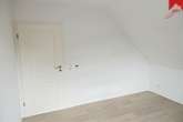 Schlafzimmer Bild II - Ansprechende Obergeschosswohnung in begehrter Lage in Norden!