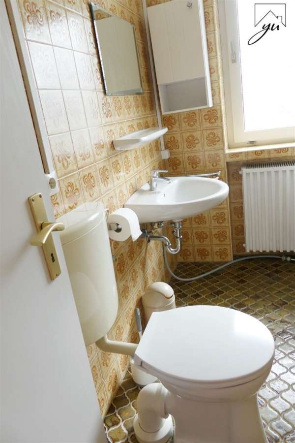 WC- und Waschbereich im Badezimmer