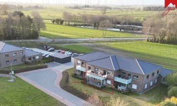 Seniorengerechte Erdgeschosswohnung im neuwertigen und modernen Mehrfamilienhaus mit guter Mieterstruktur!, 26556 Schweindorf, Erdgeschosswohnung