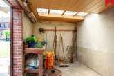 Abstellraum an der Garage Bild II - Gepflegtes Einfamilienhaus in ruhiger Sackgassenlage von Wallinghausen