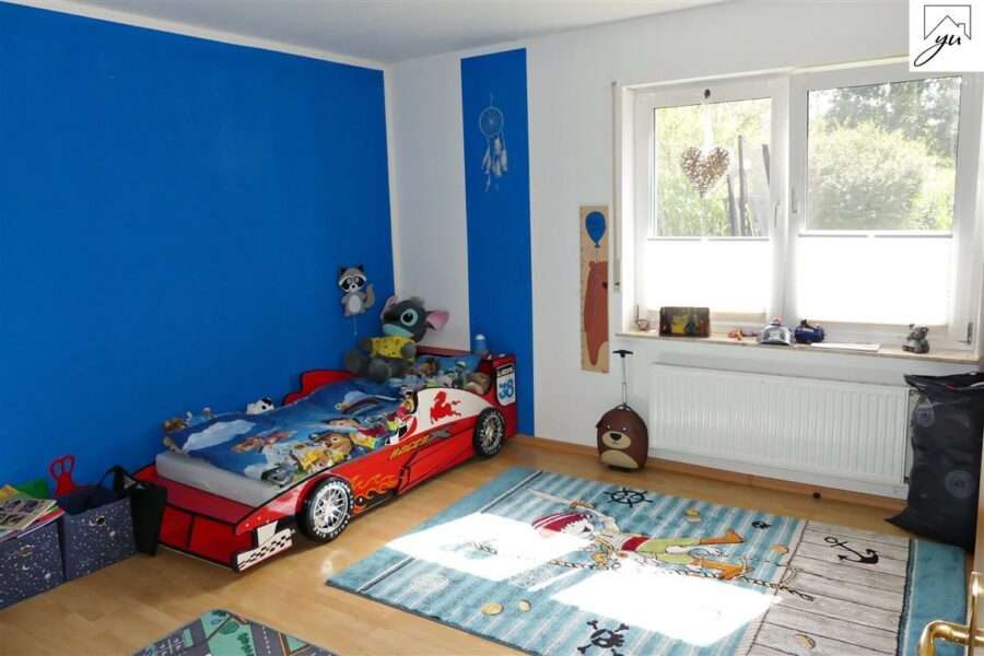 EG links: Kinderzimmer