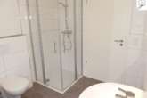 Badezimmer mit Dusche - Ansprechende und moderne Erdgeschosswohnung in guter Lage zur Auricher Innenstadt!