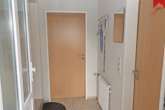 Eingang zur Erdgeschosswohnung - Doppelhaushälfte mit 2 Wohneinheiten im küstennahen und gemütlichen Warfendorf Westerbur