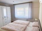 Schlafzimmer des Erweiterungsbaus - Gepflegtes Einfamilienhaus mit einem Erweiterungsbau und viel Potenzial in eingewachsener Siedlungslage von Utarp