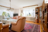 Wohnzimmer - Gepflegtes Einfamilienhaus mit einem Erweiterungsbau und viel Potenzial in eingewachsener Siedlungslage von Utarp