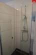 großzügige Dusche