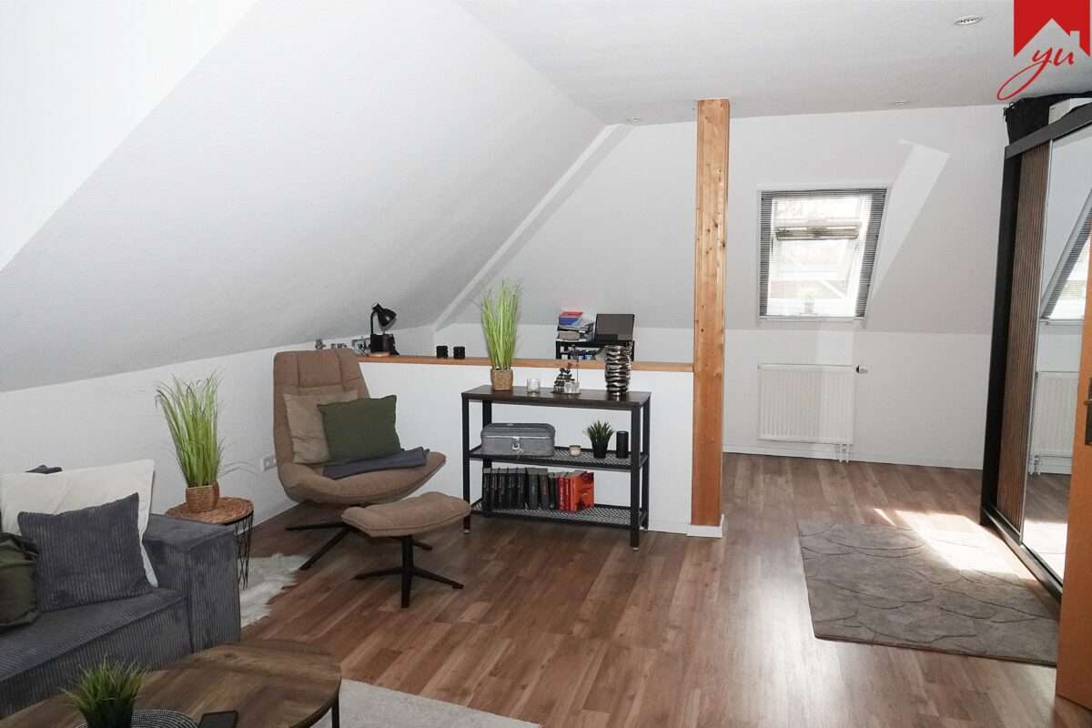 Wohnzimmer Bild 1