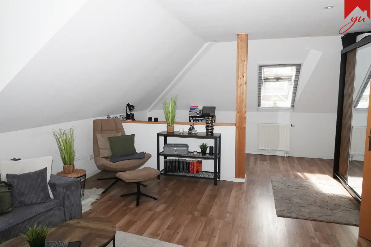 Wohnzimmer Bild 1