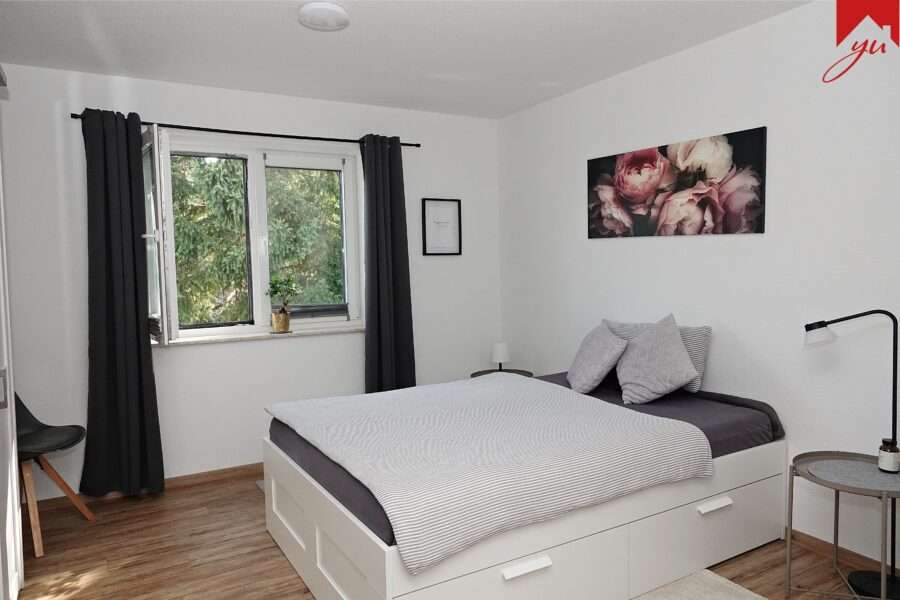 Schlafzimmer Bild 1