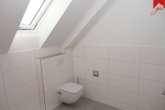 Badezimmer Bild II - Hochwertige Dachgeschosswohnung mit Dachterrasse in Schortens. Erstbezug