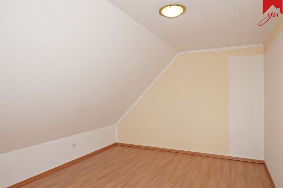 Schlafzimmer Bild II